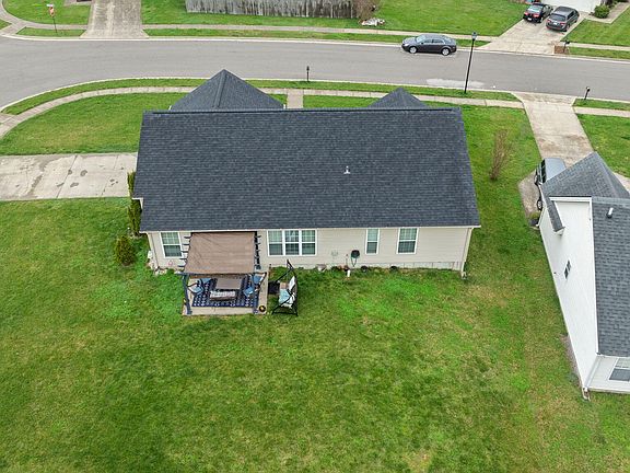 4th image of 100 Kensington Pl