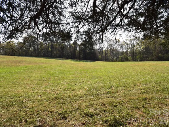 2 & 3 Spencer Mountain Rd, Stanley, NC 28164