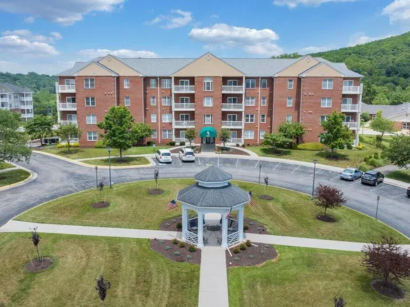 4444 Pheasant Ridge Rd APT 207, Roanoke, VA 24014