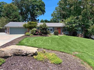 101 Andover Rd, Greenville, SC 29615