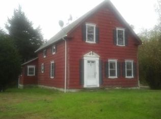 525 Chase Rd, Dartmouth, MA 02747