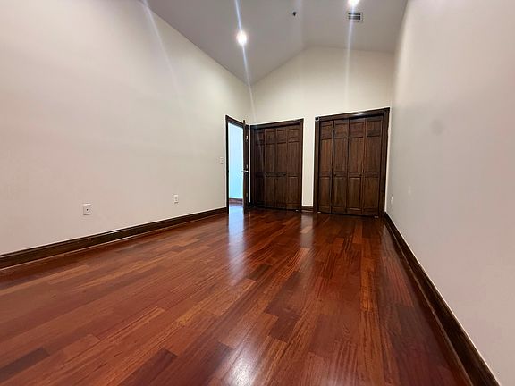 3rd image of 103 Main St APT 6