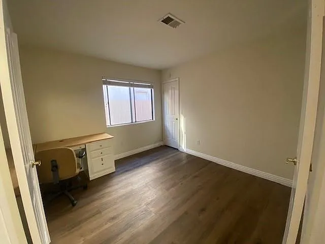 4211 Lost Springs Dr — Photo 20