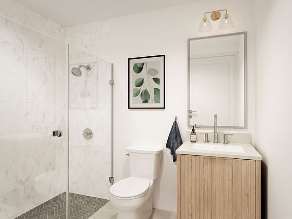 5th image of 210 W Columbus Dr #2