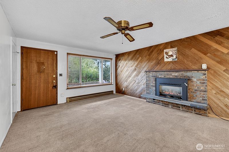 5th image of 1010 Coolidge Road