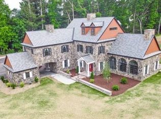 5 Harrington Ln, Northborough, MA 01532