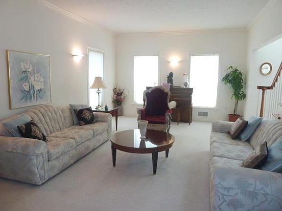 5th image of 6 Willoughby Pl