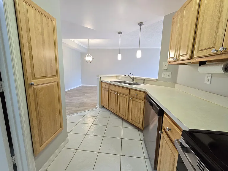 5700 Bentgrass Dr #16102 — Photo 10