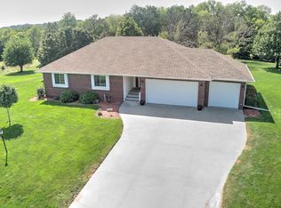 2947 Eagle Ridge Dr, Missouri Valley, IA 51555