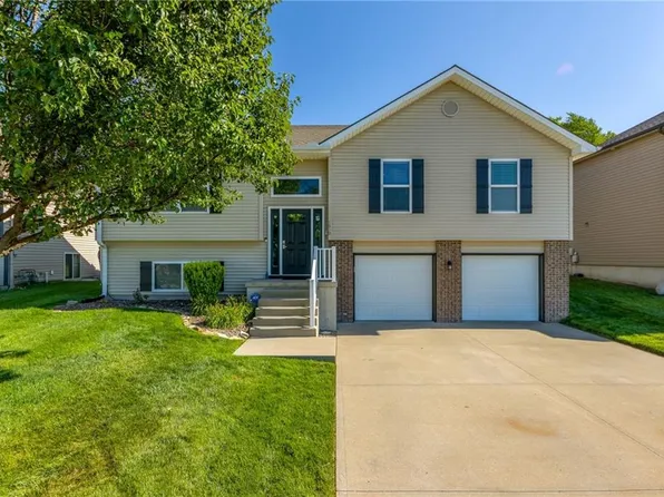 1610 NE 124th Ter, Kansas City, MO 64165