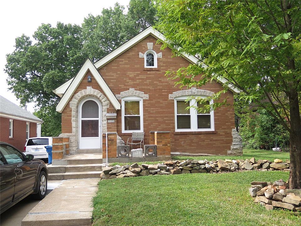 1st image of 2479 Hartland Ave
