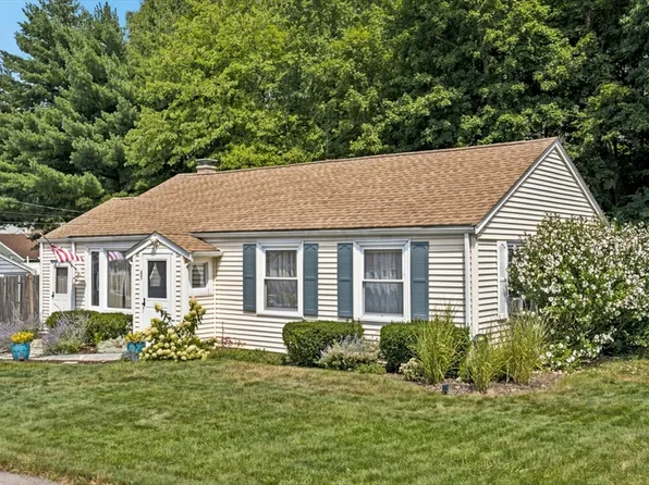 45 Old Country Way, Weymouth, MA 02188