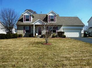 179 Longmeadow Dr, Holland, OH 43528