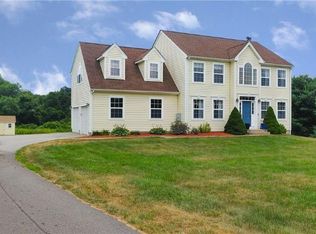 34 Jonathan Ln, Mansfield, CT 06268