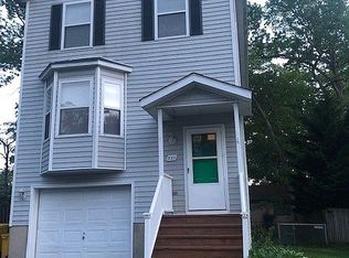 321 Fairmount Dr, Edgewater, MD 21037