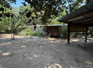 5717 Meadow Rd, Milton, FL 32583