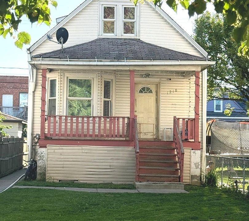 2nd image of 1216 S 48th Ct