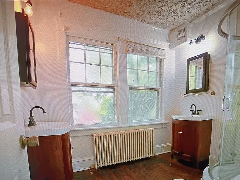 1414 Gordon Ave — Photo 7