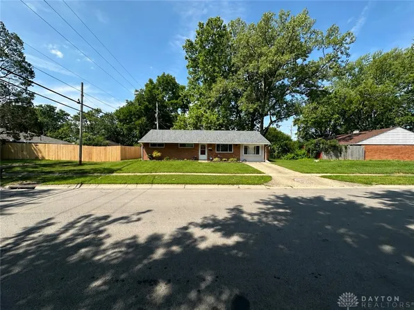 6355 Chippingdon Dr, Dayton, OH 45424