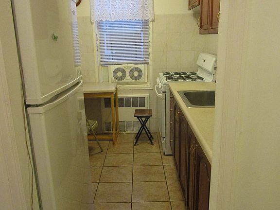 All New Large Kitchen