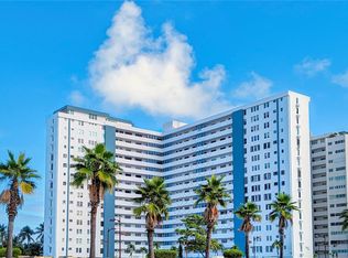 4627 Isla Verde Ave, Carolina, PR 00979