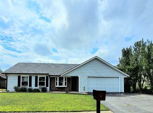 200 West St, Whiteland, IN