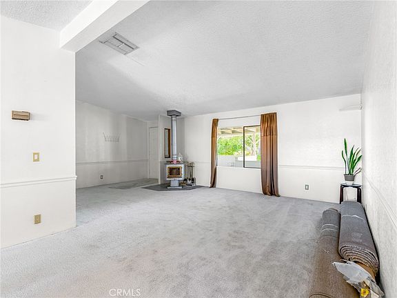 3rd image of 10164 White Rd