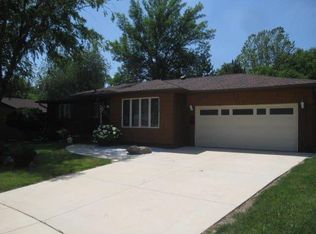 205 Hill Ct, Cedar Falls, IA 50613