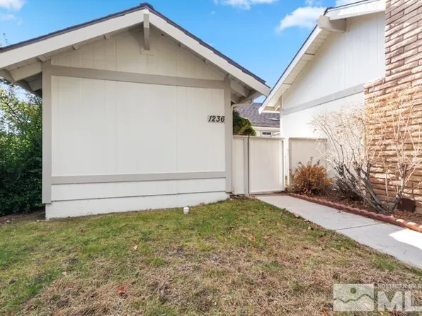 1236 Laredo Ct, Reno, NV 89503