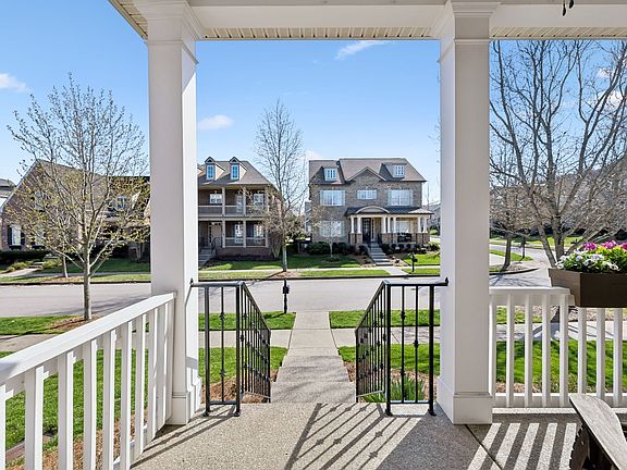3rd image of 316 Pennystone Cir