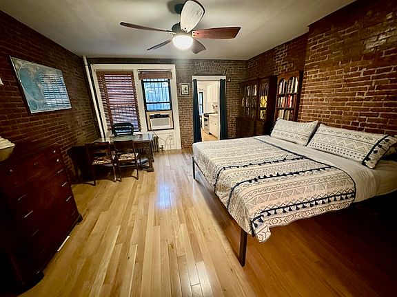 2nd image of 261 W 70th St APT 1