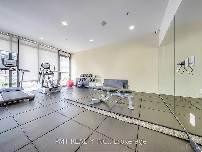 8 Dovercourt Rd #204 — Photo 22