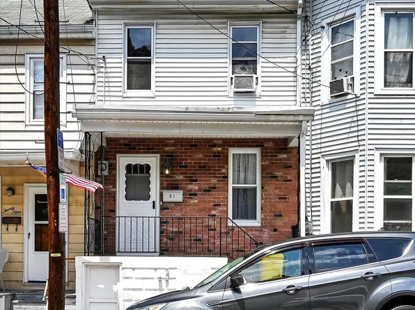 31 E Union St, Schuylkill Haven, PA 17972