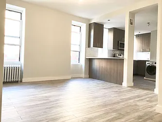 Rented by Realty 2000 Associates Ltd