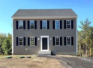 47 N Main St, Freetown, MA 02702