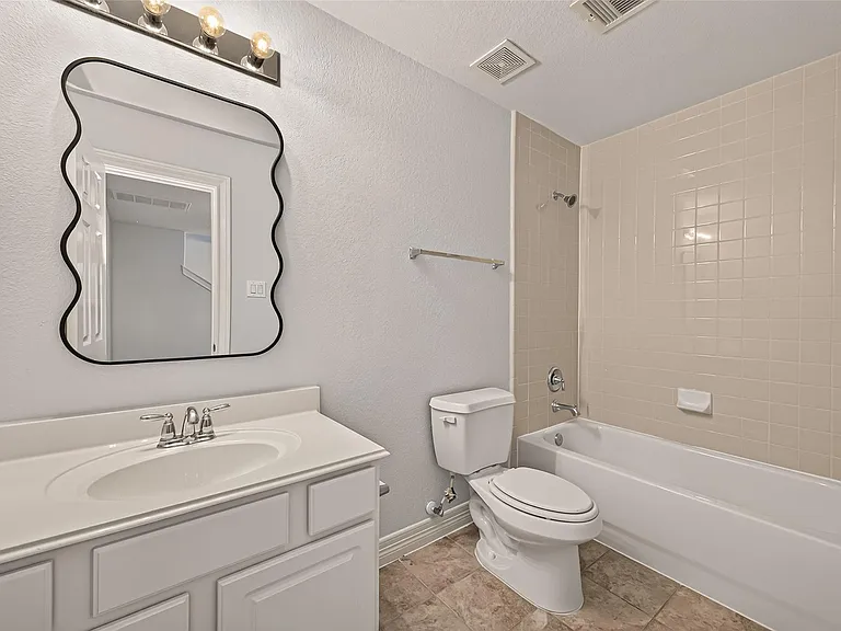 3308 Clearview Cir — Photo 29