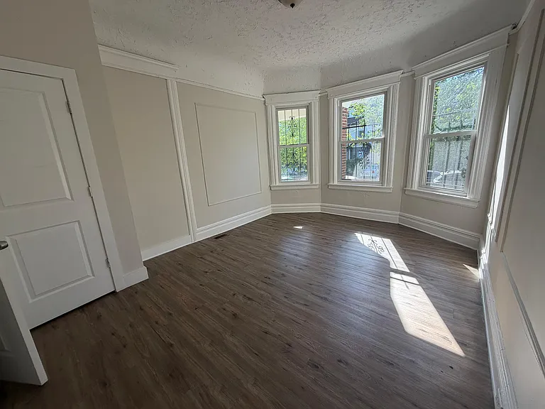26 Leo Pl #2 — Photo 3