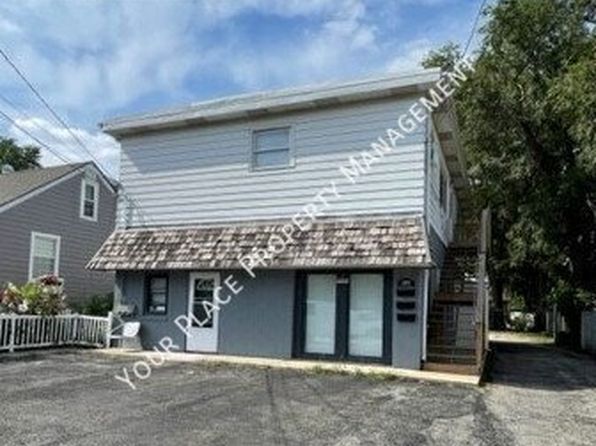 1009 Allaire Ave APT 1F