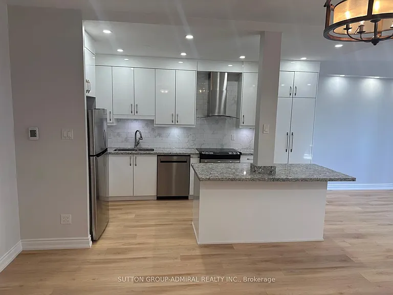 40 Baif Blvd #105 — Photo 7