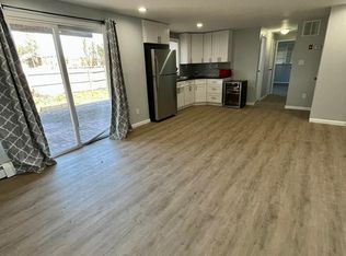 3 Ryan Ct, Hempstead, NY 11550
