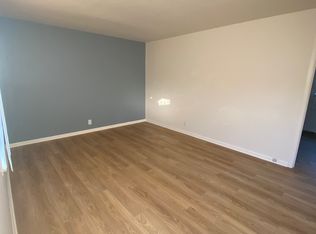 1634 Walnut Ave, Long Beach, CA 90813