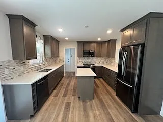 N58W18330 Juniper Ln — Photo 3
