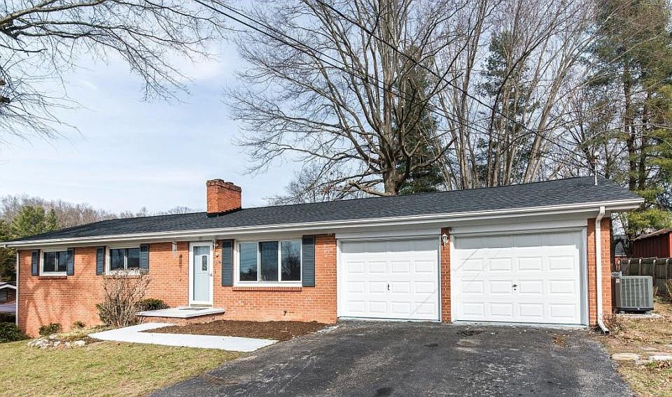 1st image of 25 Quillen Dr