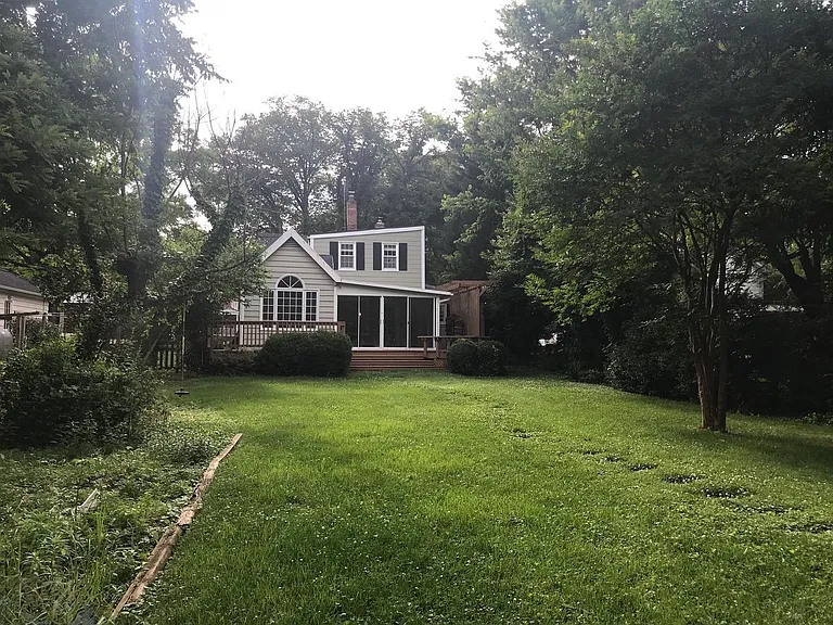 216 Wirt St NW — Photo 10