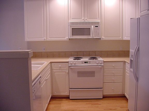 3rd image of 1709 134th Ave SE APT 6