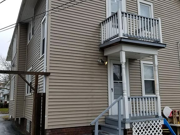 2nd image of 10113 Champion Ave