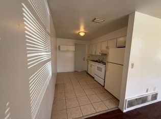 1211 11th Ave W UNIT B, Palmetto, FL 34221