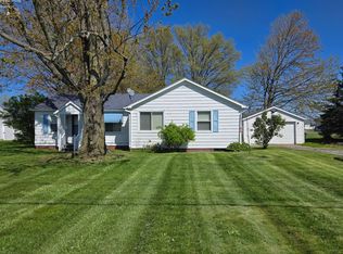 1414 Abbe Rd S, Elyria, OH 44035