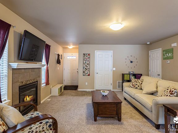 4th image of 20557 Mountain Vista Dr