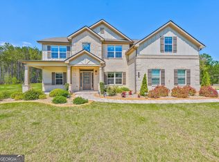 125 Leverett Ct, Fayetteville, GA 30215